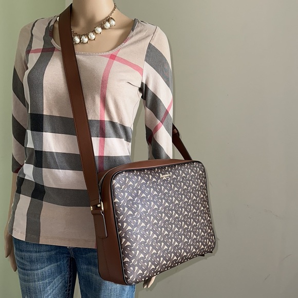 Authentic Burberry men bag - Picture 8 of 16